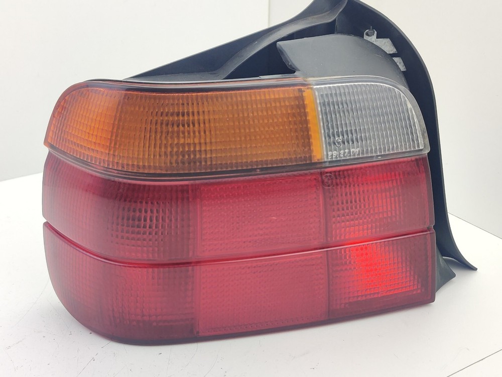 BMW 3 Series E36 Compact Rear Left Tail Light Lamp 8357869 💯💯